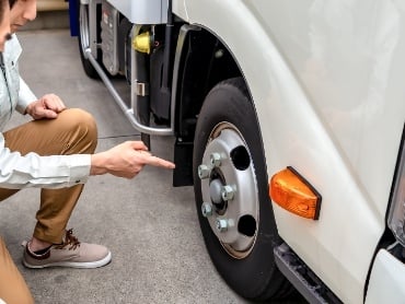 STEP.1 車両点検・健康チェック STEP.1 車両点検・健康チェック